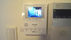 TVモニター付きインターフォンで安心感を手に入れましょう。